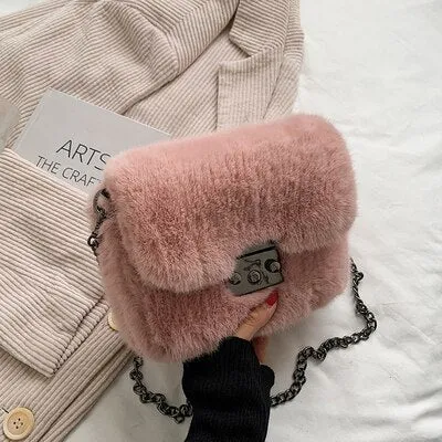 Christmas Gift DORANMI Soft Fur Flap Shoulder Bags For Women 2021 Winter Quality Bag Female Crossbody Buckle Bag Messenger Bolsa Feminina SB750